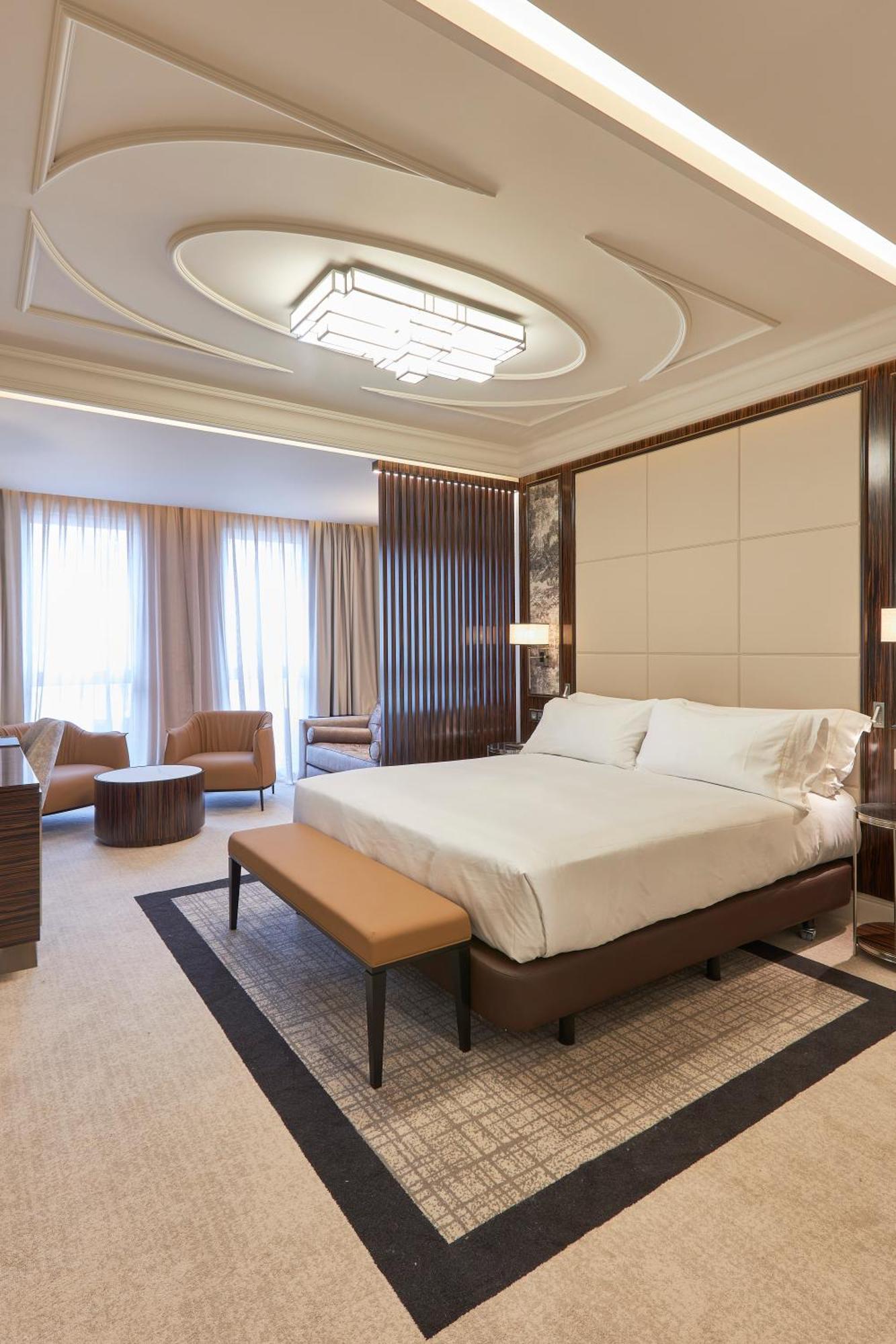 Doubletree By Hilton A Coruna Bagian luar foto