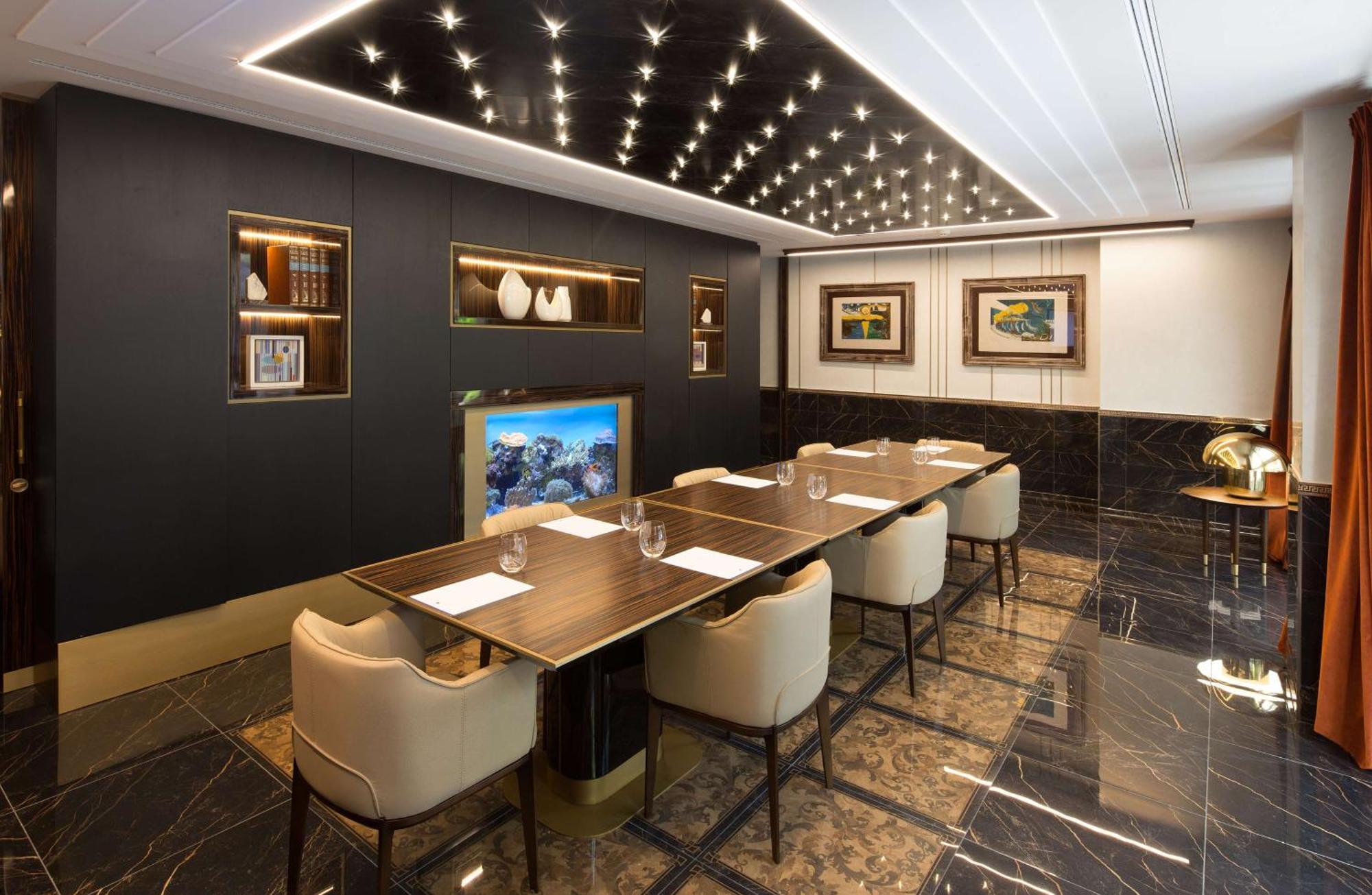 Doubletree By Hilton A Coruna Bagian luar foto