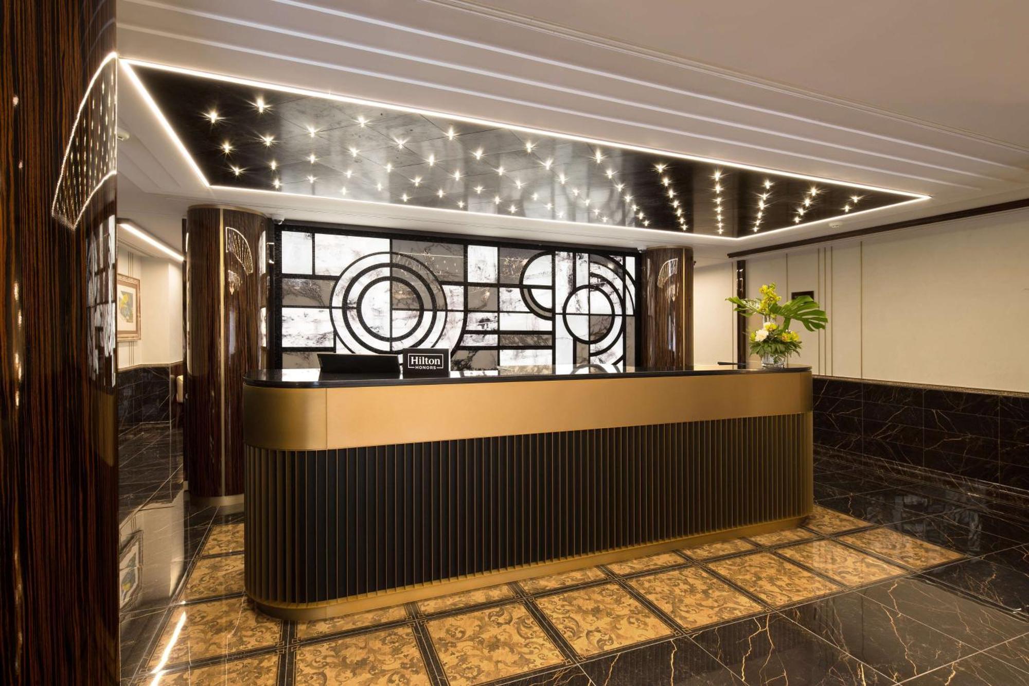 Doubletree By Hilton A Coruna Bagian luar foto